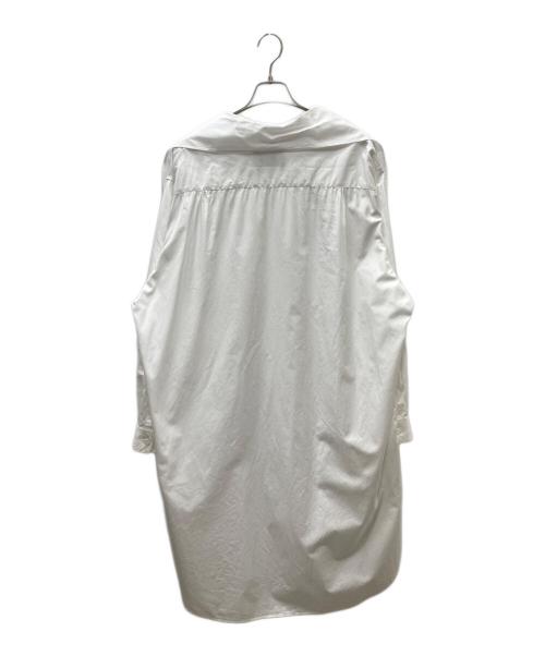 YOHJI YAMAMOTO（ヨウジヤマモト）YOHJI YAMAMOTO (ヨウジヤマモト) WA.T BROAD K-PLEATS PATCH BIG B プリーツパッチビッグシャツ ホワイト サイズ:3の古着・服飾アイテム