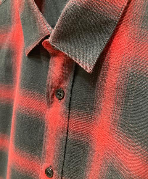 Saint Laurent Paris（サンローランパリ）Saint Laurent Paris (サンローランパリ) オンブレシャツ ブラック×レッド サイズ:39の古着・服飾アイテム