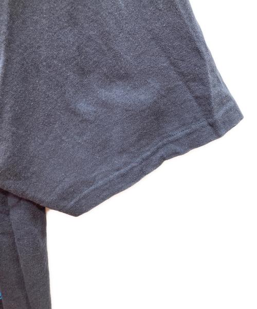 Coin Parking Delivery（コインパーキングデリバリー）COIN PARKING DELIVERY (コインパーキングデリバリー) Mr. Shirai プリントTシャツ グレー サイズ:1の古着・服飾アイテム