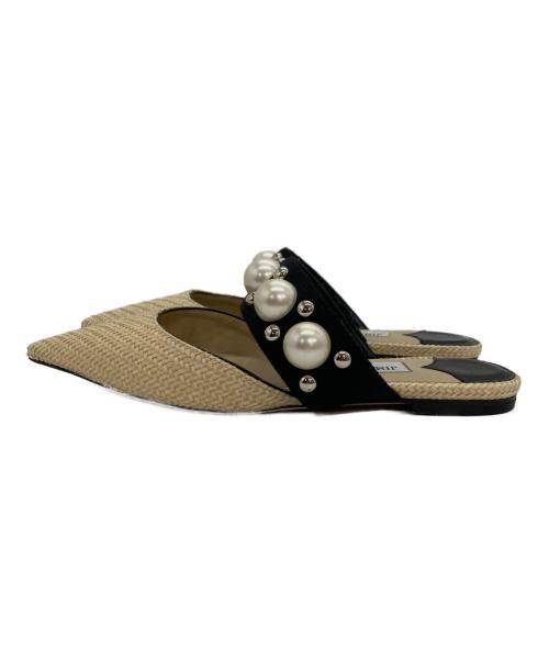 JIMMY CHOO（ジミーチュウ）JIMMY CHOO (ジミーチュウ) フラットサンダル ベージュ サイズ:34の古着・服飾アイテム