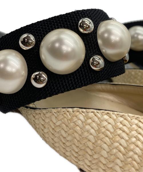 JIMMY CHOO（ジミーチュウ）JIMMY CHOO (ジミーチュウ) フラットサンダル ベージュ サイズ:34の古着・服飾アイテム