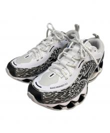 MIZUNO（ミズノ）の古着「WAVE PROPHECY ローカットスニーカー」｜ホワイト×ブラック