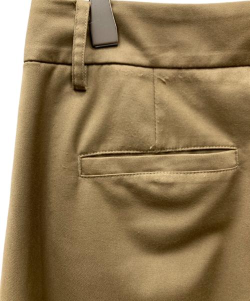 TODAYFUL（トゥデイフル）TODAYFUL (トゥデイフル) Lightweight Tuck Trousers スラックス ブラウン サイズ:SIZE38の古着・服飾アイテム