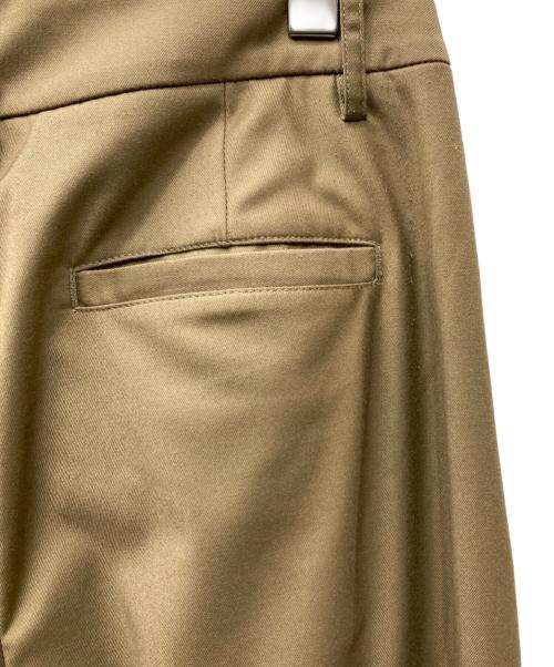 TODAYFUL（トゥデイフル）TODAYFUL (トゥデイフル) Lightweight Tuck Trousers スラックス ブラウン サイズ:SIZE38の古着・服飾アイテム