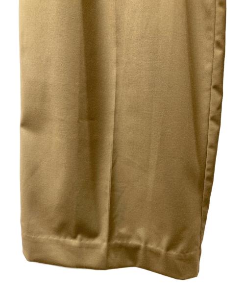 TODAYFUL（トゥデイフル）TODAYFUL (トゥデイフル) Lightweight Tuck Trousers スラックス ブラウン サイズ:SIZE38の古着・服飾アイテム