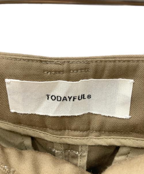 TODAYFUL（トゥデイフル）TODAYFUL (トゥデイフル) Lightweight Tuck Trousers スラックス ブラウン サイズ:SIZE38の古着・服飾アイテム
