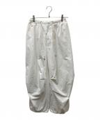 TODAYFULトゥデイフル）の古着「Boyfriend Nylon Pants ボーイフレンドナイロンパンツ」｜ホワイト