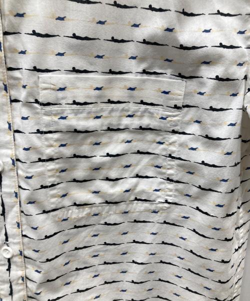 Christian Dior Sports（クリスチャン ディオールスポーツ）Christian Dior Sports (クリスチャン ディオールスポーツ) 総柄S/Sシャツ ホワイト×ブラック サイズ:SIZE Mの古着・服飾アイテム