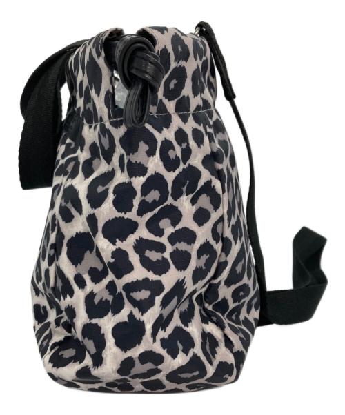 LeSportsac（レスポートサック）LeSportsac (レスポートサック) LEOPARD TWO HANDLE ZIP TOTE 2WAYバッグ グレー×ブラックの古着・服飾アイテム