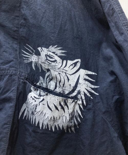 Essay（エッセイ）Essay (エッセイ) SUKAJAN TIGER SHIRT スカジャン タイガーシャツ ネイビー サイズ:SIZE 3の古着・服飾アイテム