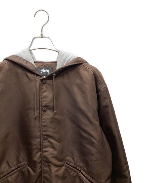 stussy（ステューシー）stussy (ステューシー) HOODED COACHES JACKET ブラウン サイズ:SIZE Mの古着・服飾アイテム