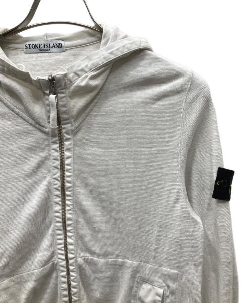 STONE ISLAND（ストーンアイランド）STONE ISLAND (ストーンアイランド) ジップパーカー ホワイト サイズ:SIZE Sの古着・服飾アイテム