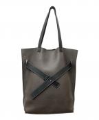 LOEWEロエベ）の古着「バーティカル ベルト レザー トートバッグ」｜グレー×ブラック