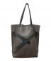 LOEWE（ロエベ）の古着「バーティカル ベルト レザー トートバッグ」｜グレー×ブラック