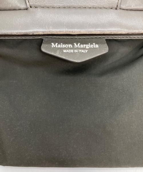 Maison Margiela 11（メゾンマルジェラ 11）Maison Margiela 11 (メゾンマルジェラ 11) グラム スラム フラットポケット レザー ショルダーバッグ グレーの古着・服飾アイテム