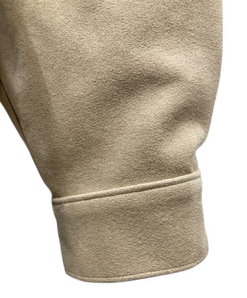 KAJA（カジャ）KAJA (カジャ) Realistic Suede Jacket フェイクスウェードジャケット ベージュ サイズ:SIZE Lの古着・服飾アイテム