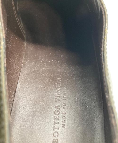 BOTTEGA VENETA（ボッテガベネタ）BOTTEGA VENETA (ボッテガベネタ) パテントレザーレースアップシューズ カーキ サイズ:42の古着・服飾アイテム