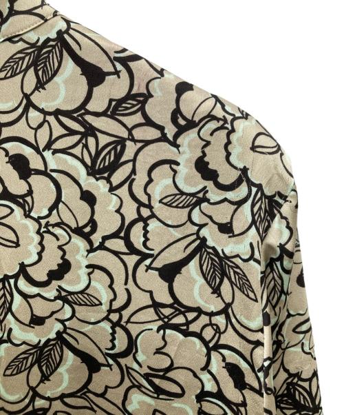 BALLSEY（ボールジィ）BALLSEY (ボールジィ) クラウドフラワープリント ティアードワンピース ベージュ×ブラック サイズ:36の古着・服飾アイテム