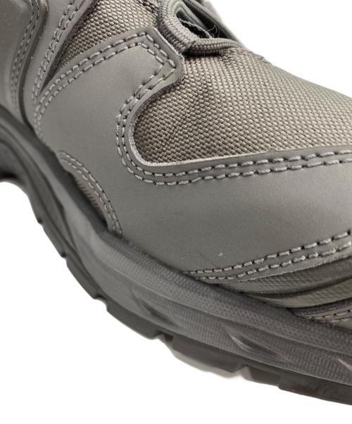 SALOMON（サロモン）SALOMON (サロモン) RIER (リア) XA JUNGLE RIER CASTELROCK スニーカーブーツ グレー サイズ:26.5cmの古着・服飾アイテム