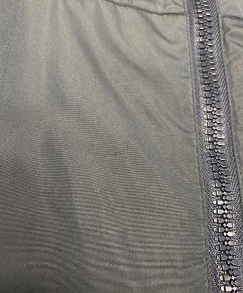 LOUIS VUITTON（ルイ ヴィトン）LOUIS VUITTON (ルイ ヴィトン) テープロゴリフレクターブルゾン ネイビー×ブラック サイズ:44の古着・服飾アイテム