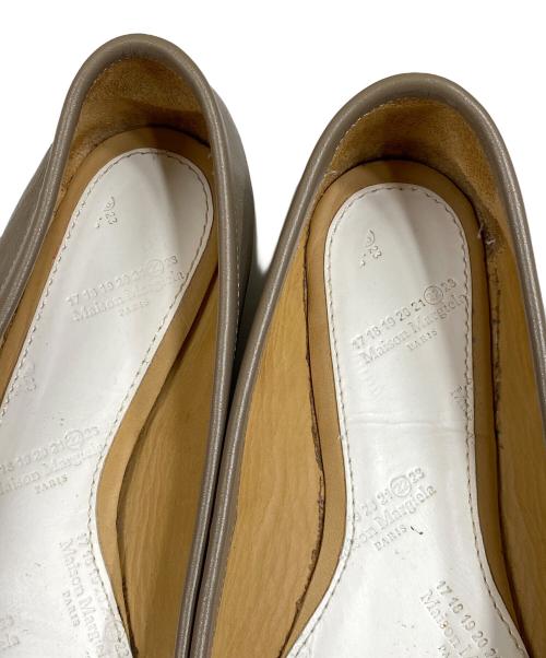 Maison Margiela 22（メゾンマルジェラ）Maison Margiela 22 (メゾンマルジェラ) タビバレエシューズ パンプス グレー サイズ:SIZE 37の古着・服飾アイテム