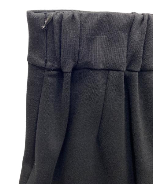 DEPAREILLE（デパリエ）DEPAREILLE (デパリエ) スリット入り イージータイト スカート ブラック サイズ:36の古着・服飾アイテム