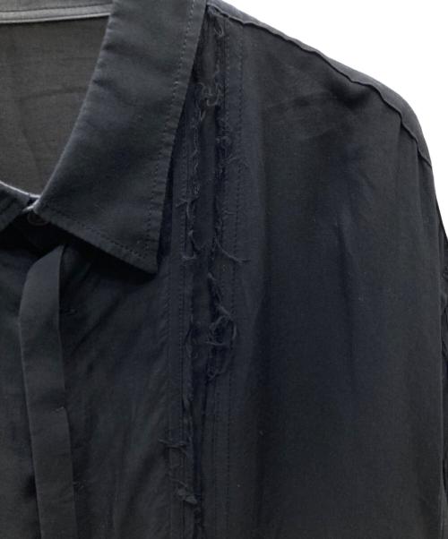 YOHJI YAMAMOTO（ヨウジヤマモト）YOHJI YAMAMOTO (ヨウジヤマモト) 16SS 裁ち切りタックデザインロングテンセルシャツ ブラック サイズ:2の古着・服飾アイテム