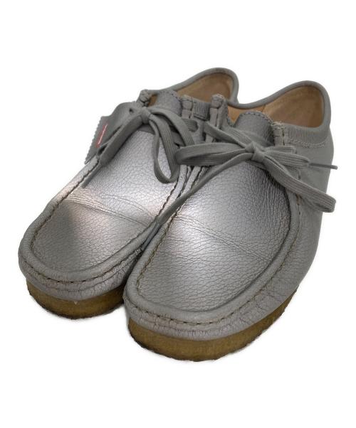 SUPREME（シュプリーム）SUPREME (シュプリーム) CLARKS (クラークス) Reflective Wallabee リフレクター ワラビーシューズ グレー サイズ:UK5 1/2の古着・服飾アイテム