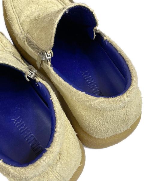 BURBERRY（バーバリー）BURBERRY (バーバリー) Chance Suede Loafers ローファー ベージュ サイズ:SIZE 42の古着・服飾アイテム