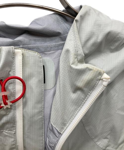 FAF（エフエーエフ）FAF (エフエーエフ) トラックジャケット グレー×レッド サイズ:2の古着・服飾アイテム
