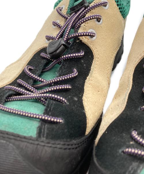 KEEN（キーン）KEEN (キーン) JASPER ROCKS ジャスパーロックス スニーカー ベージュ×ブラック×グリーン サイズ:SIZE 28.5の古着・服飾アイテム