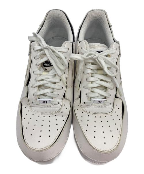 NIKE（ナイキ）NIKE (ナイキ) AIR FORCE1 COSMIC CLAY エアフォース1 コズミッククレイ ローカットスニーカー ホワイト×ブラック サイズ:28cmの古着・服飾アイテム