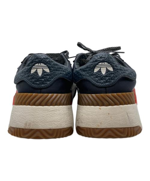 adidas（アディダス）adidas (アディダス) ALEXANDER WANG (アレキサンダー・ワン) ターンアウト トレーナー AQ1237 ブラック×オレンジ サイズ:27.5cmの古着・服飾アイテム