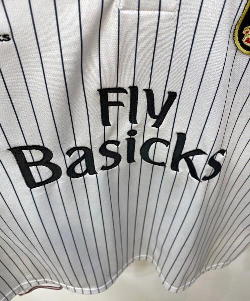 BASICKS（ベイシックス）BASICKS (ベイシックス) BS Oversized Stripe Football Shirt ベースボールシャツ ホワイト×ブラック サイズ:Sの古着・服飾アイテム