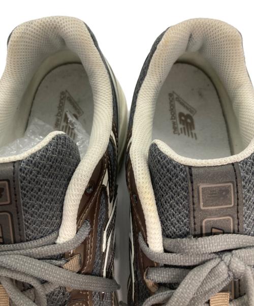 NEW BALANCE（ニューバランス）NEW BALANCE (ニューバランス) BEAUTY&YOUTH (ビューティーアンドユース) 別注 U740BY2 スニーカー グレー サイズ:27.5の古着・服飾アイテム