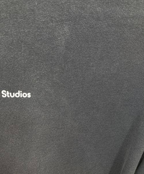 Acne studios（アクネ ストゥディオズ）Acne studios (アクネ ストゥディオズ) プリントTシャツ フェードグレー サイズ:Sの古着・服飾アイテム
