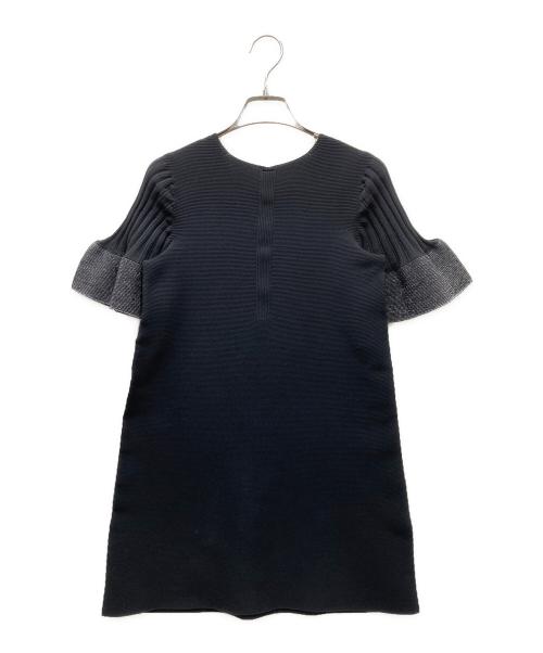 CFCL（シーエフシーエル）CFCL (シーエフシーエル) フレアスリーブS/Sチュニック ブラック サイズ:5の古着・服飾アイテム