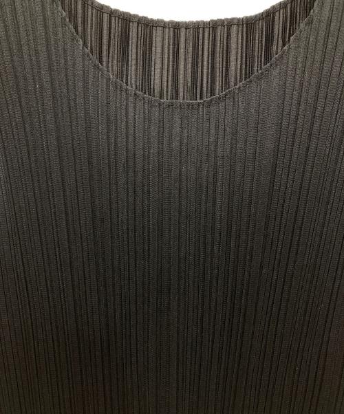PLEATS PLEASE（プリーツプリーズ）PLEATS PLEASE (プリーツプリーズ) BASICS ノースリーブプリーツワンピース ブラック サイズ:3の古着・服飾アイテム