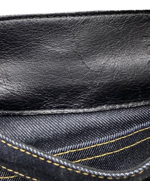 sacai（サカイ）sacai (サカイ) Slim Tapered Denim Pants ベルテッド スリム テーパード デニムパンツ インディゴ サイズ:SIZE 2の古着・服飾アイテム