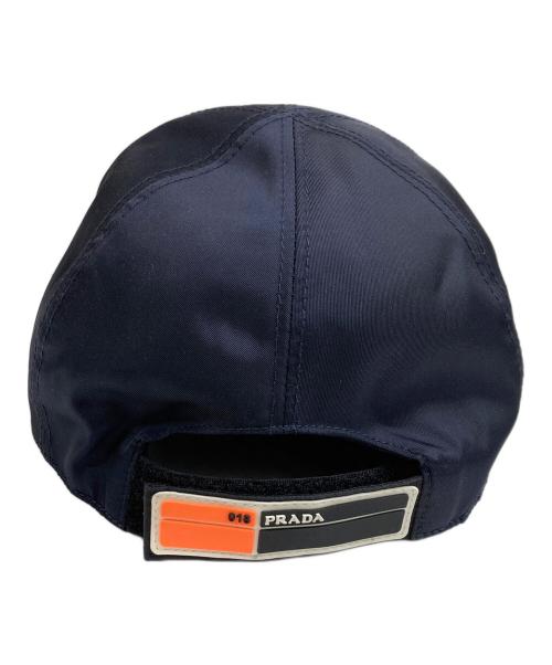 PRADA（プラダ）PRADA (プラダ) ナイロン ロゴ ベースボール キャップ ネイビー サイズ:SIZE Lの古着・服飾アイテム