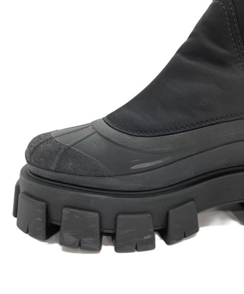 PRADA（プラダ）PRADA (プラダ) 22AW Re-Nylon モノリス リナイロン ギャバジン サイドゴアブーツ ブラック サイズ:7.5の古着・服飾アイテム