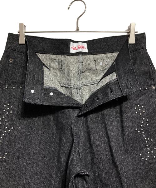 BADWAY（バッドウェイ）BADWAY (バッドウェイ) Herringbone studs denim pants ヘリンボーンスタッズデニムパンツ ブラック サイズ:Lの古着・服飾アイテム