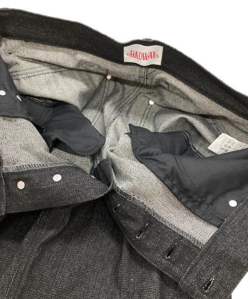 BADWAY（バッドウェイ）BADWAY (バッドウェイ) Herringbone studs denim pants ヘリンボーンスタッズデニムパンツ ブラック サイズ:Lの古着・服飾アイテム