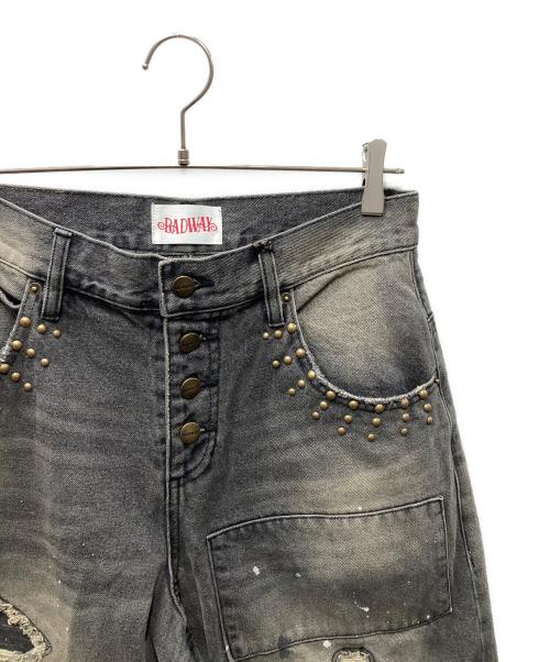 BADWAY（バッドウェイ）BADWAY (バッドウェイ) Grunge BORO studs denim グランジボロスタッズデニムパンツ グレー サイズ:SIZE Mの古着・服飾アイテム