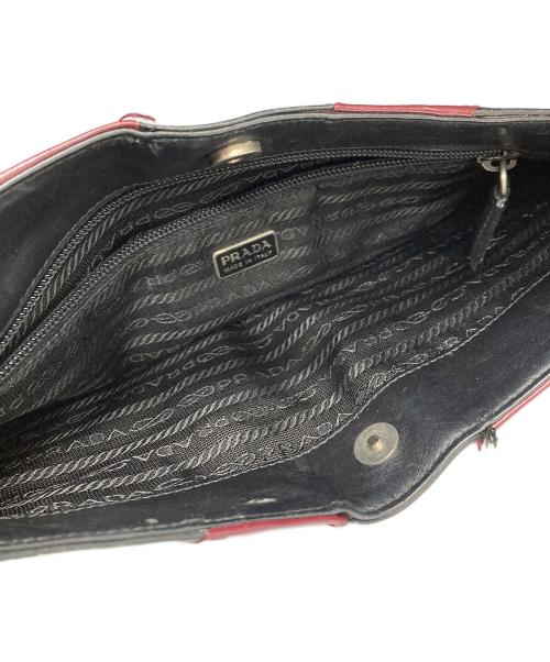 PRADA（プラダ）PRADA (プラダ) Vitello Drive Shoulder Bag ショルダーバッグ ブラック×バーガンディの古着・服飾アイテム