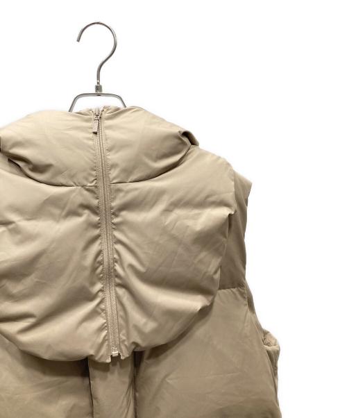 CALUX（キャラクス）CALUX (キャラクス) DeuxiemeClasse ダウンベスト PUFFR ベージュ サイズ:SIZE Freeの古着・服飾アイテム
