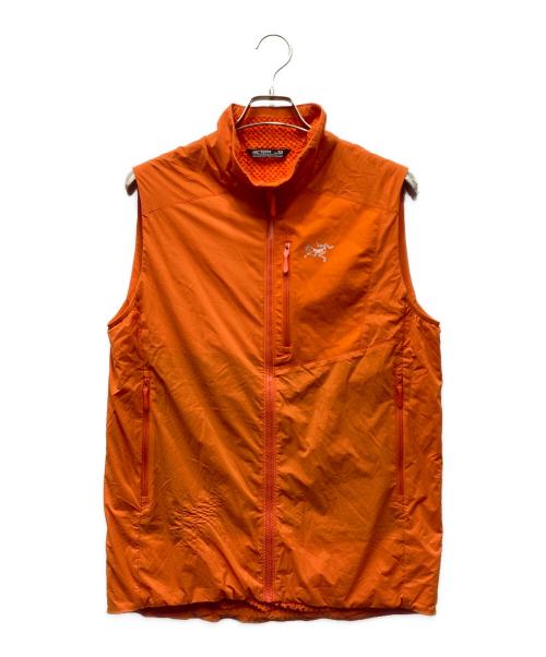 ARC'TERYX（アークテリクス）ARC'TERYX (アークテリクス) PROTON VEST M ベスト オレンジ サイズ:Mの古着・服飾アイテム