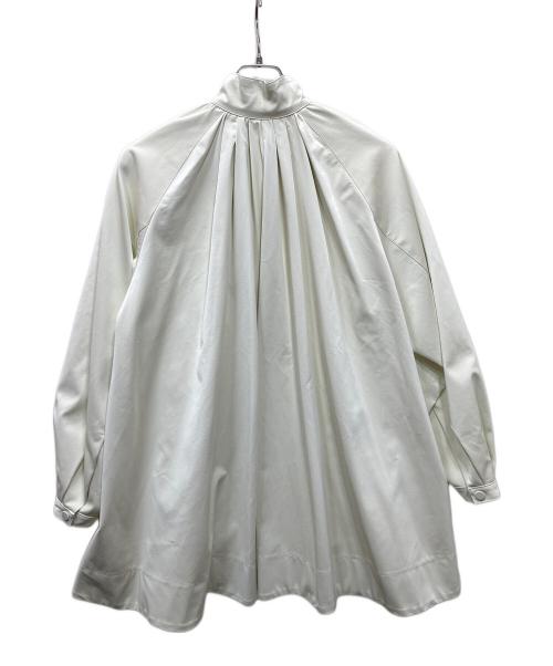 IRENE（アイレネ）IRENE (アイレネ) Silky Leather Shirt Jacket シルキーレザーシャツジャケット ホワイト サイズ:Sの古着・服飾アイテム