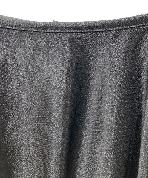 TOE（トゥー）TOE (トゥー) ウオッシャブル ボリューム マキシスカート ブラック サイズ:Sの古着・服飾アイテム
