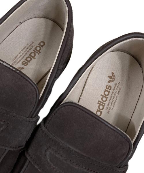 adidas（アディダス）adidas (アディダス) ローファー ブラウン サイズ:SIZE 24cmの古着・服飾アイテム